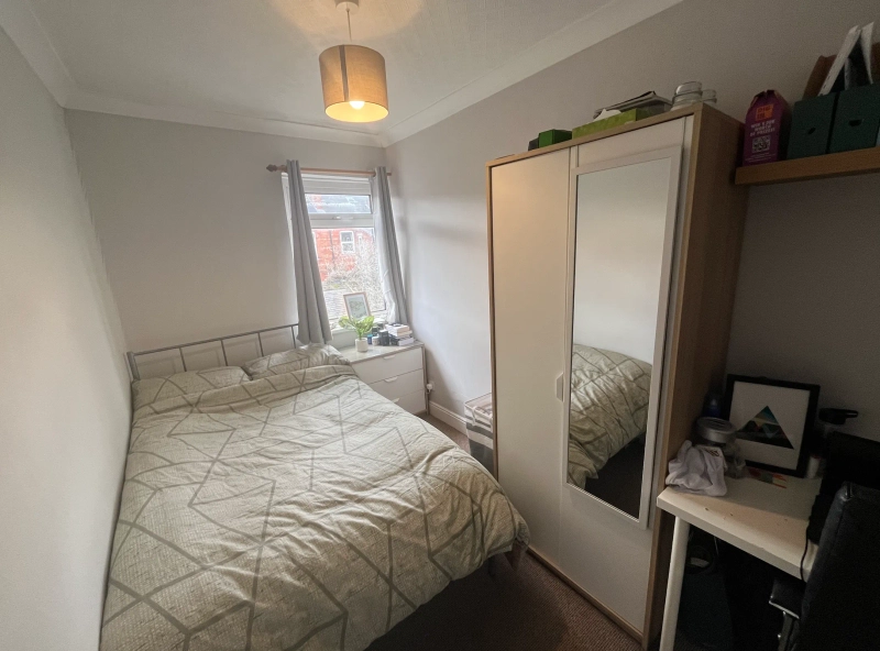 Scorer St - All Bills Included 3 bed - Thumbnail 12